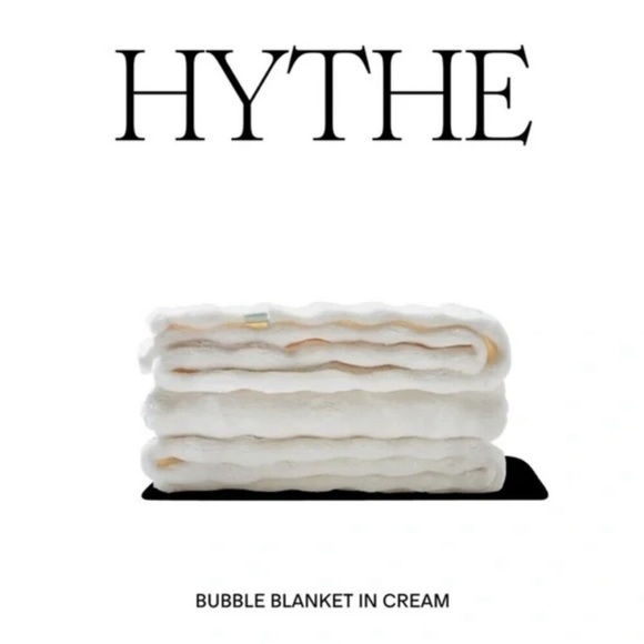 NEW Hythe Bubble Blanket 60” x 50” Luxurious Cream White Throw Super Soft Cozy - Picture 2 of 8